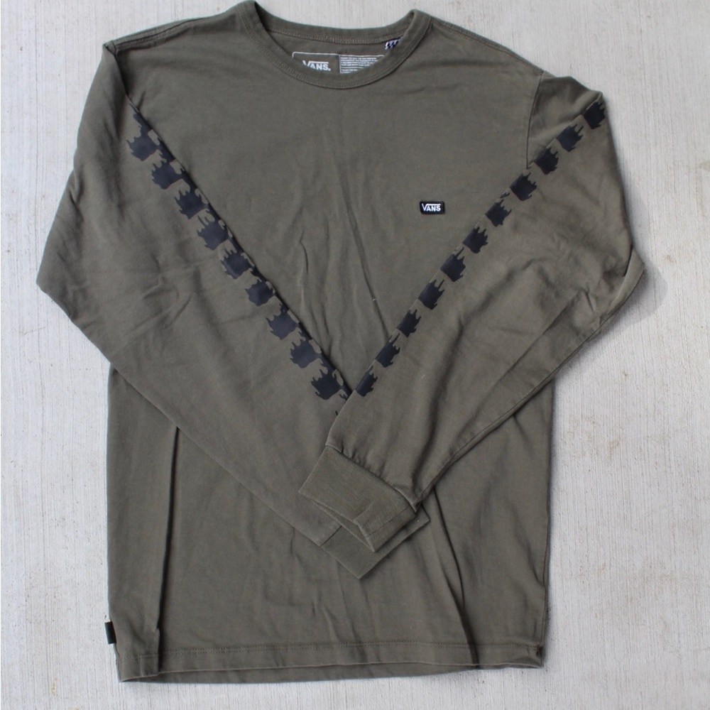Vans long sleeve tee!